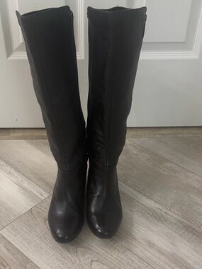 BCBGeneration BG-Indie Black Leather Stretch Back Wedge Boots 7.5 NWOB